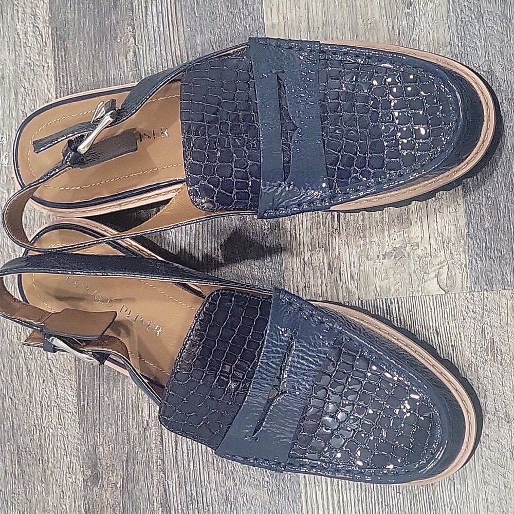 Donald pliner slingbacks